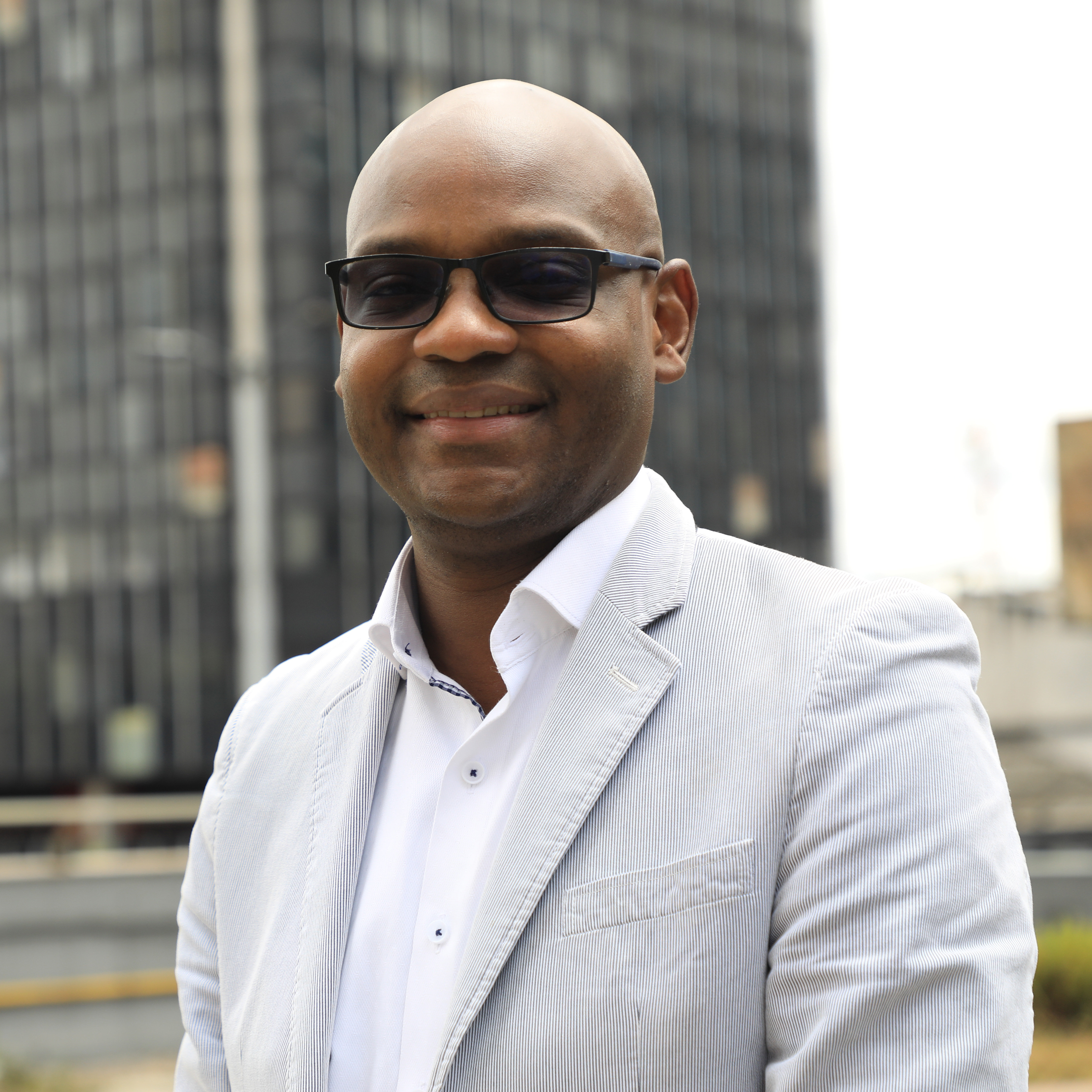 FOTOGRAFÍA SUBDIRECTOR DE PROGRAMAS JULIO CUESTA OLAVE