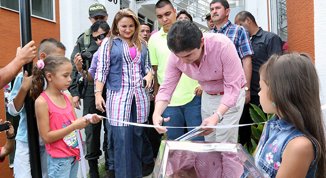 La Bienal Colombiana de Arquitectura premia proyecto de Minvivienda sobre “Modelo de Ocupación Departamental del Quindío”