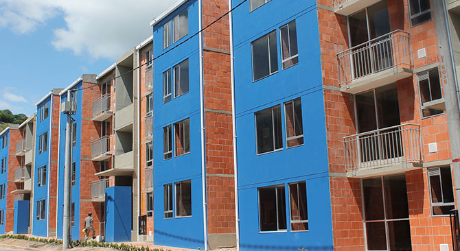 2542 hogares colombianos han comprado vivienda social en el 2015 con el subsidio a la tasa de interes