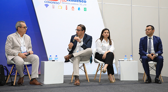Minvivienda presentara plan para el desarrollo sostenible del sector de agua potable y saneamiento basico