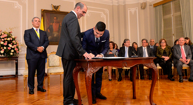Inicia la era de Jonathan Malagon en el Ministerio de Vivienda