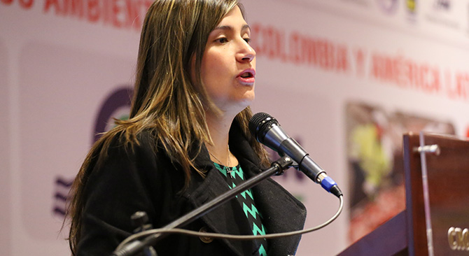 “La locomotora de vivienda ha logrado un avance importante en el manejo de residuos sólidos”: Viceministra de Agua
