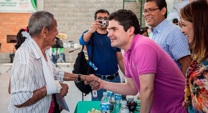 Minvivienda entrega manana viernes 489 titulos de propiedad en Agustin Codazzi y La Paz Cesar