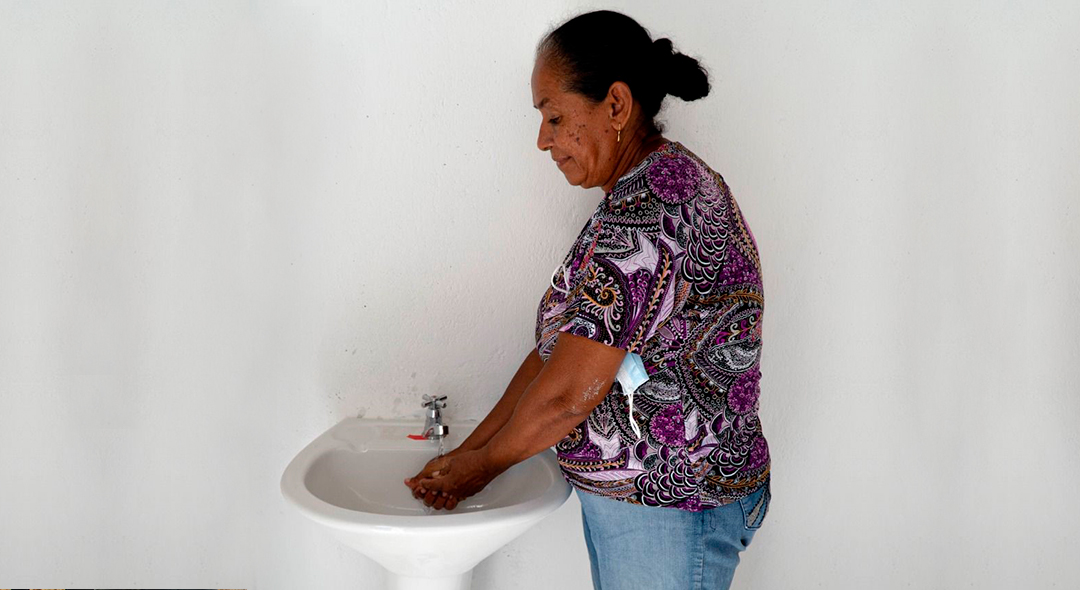 1.230 familias en condición de vulnerabilidad del Atlántico cuentan con acceso a agua y saneamiento en sus hogares, y con espacios nuevos que mejoran su calidad de vida. Foto: cortesía de ENterritorio.