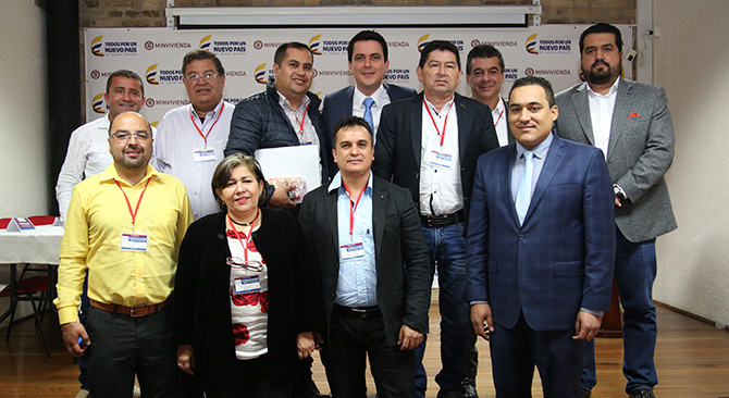 Minvivienda capacito a alcaldes sobre los deberes de los beneficiarios de vivienda gratuita