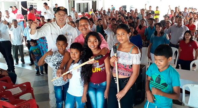 En Bolivar 179 familias recibieron los titulos de propiedad de sus casas gracias a Minvivienda