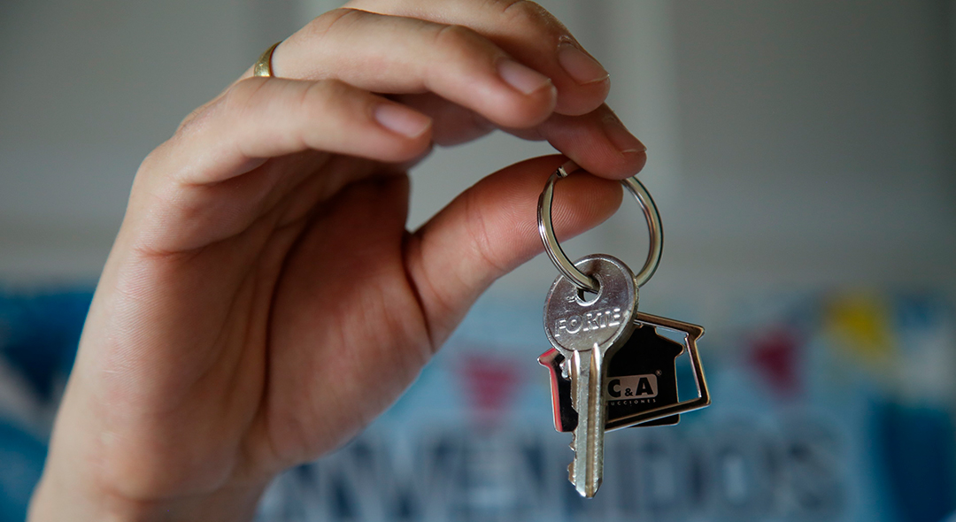 Con este programa, los jóvenes entre 18 y 28 años podrán acceder a más ayudas del Gobierno Nacional y adquirir de manera más fácil la vivienda de sus sueños. Foto: Sharon Durán (MVCT)