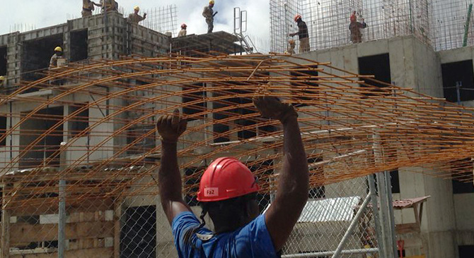 El dinamismo de la construccion es el que continua impulsando las industrias encadenadas Minvivienda