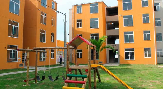 Minvivienda solicita a la Contraloría General de la República una mesa de trabajo para revisar cifras del programa de las viviendas gratis