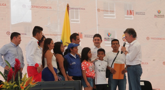 En Neiva se cumplio y ya se terminaron las 1274 viviendas prometidas