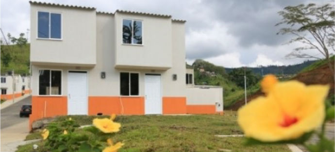 Minvivienda y MinTIC entregan manana viernes los primeros 80 accesos a Internet a familias beneficiarias de viviendas gratis en Dosquebradas Risaralda
