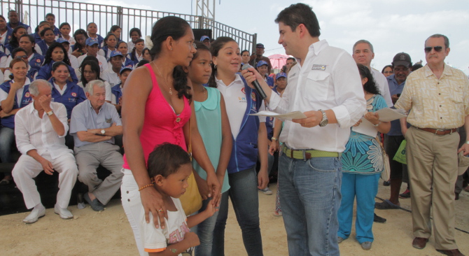 Minvivienda visita manana jueves los departamentos de Narino y Arauca