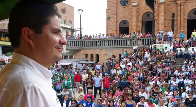 Un total de 117 familias antioquenas ahora tienen una casa digna donde vivir