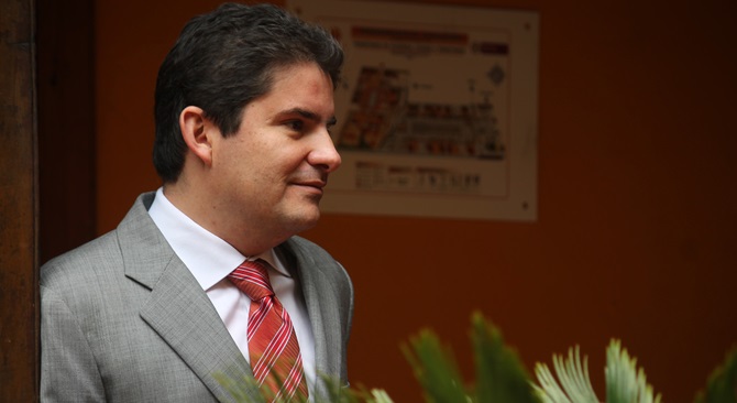 Ministro de Vivienda repudia atentando del ELN que dejo a Arauca sin agua
