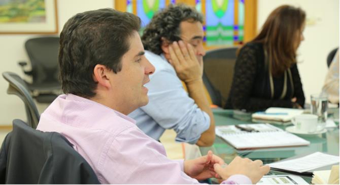 Con ayuda de fundaciones en menos de una semana habra ejecutor de la reconstruccion de Salgar Minvivienda