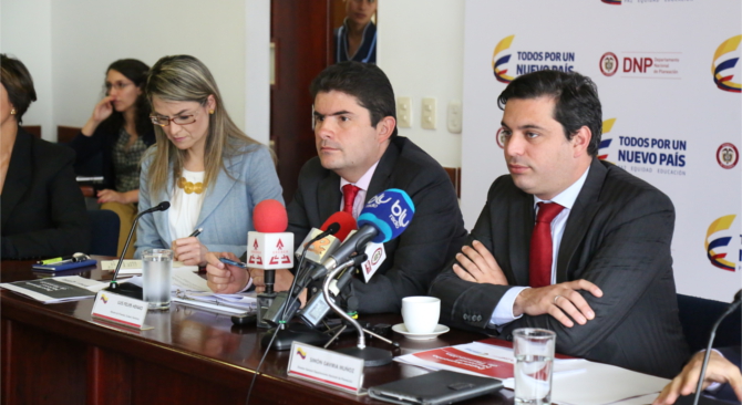 Esquemas regionales y alianzas público privadas para un sector más eficiente: Minvivienda