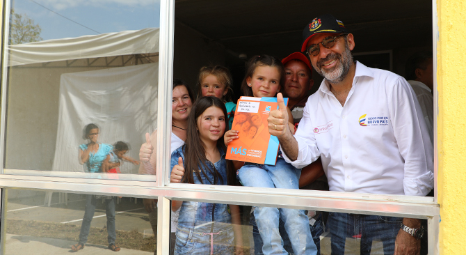 Los proyectos de Viviendas Gratis son polo de desarrollo para las regiones