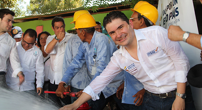 Vamos a salvar las principales cuencas hidricas del pais Minvivienda