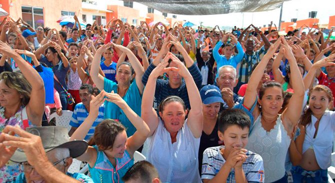 Minvivienda entregara manana 120 casas a familias ahorradoras de Armenia
