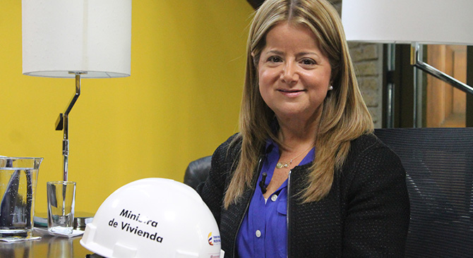 Celebramos que la vivienda haya crecido tres veces mas que toda la economia Minvivienda