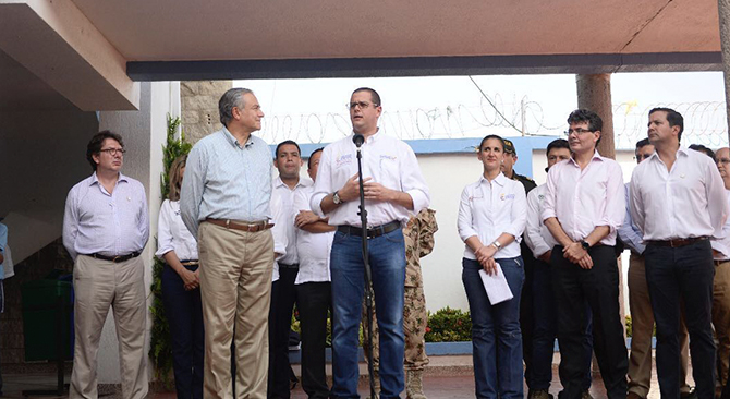 Minvivienda presenta balance positivo en materia de agua gracias a la administracion temporal en la Guajira
