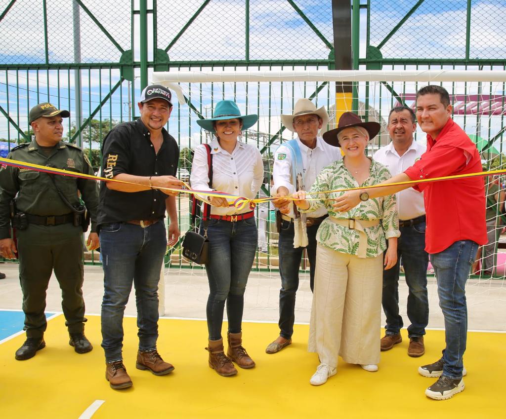 Ministerio de Vivienda anunció inversión por más de $23.000 millones en materia de agua y saneamiento para el Casanare. Foto: Sharon Duran (MVCT)