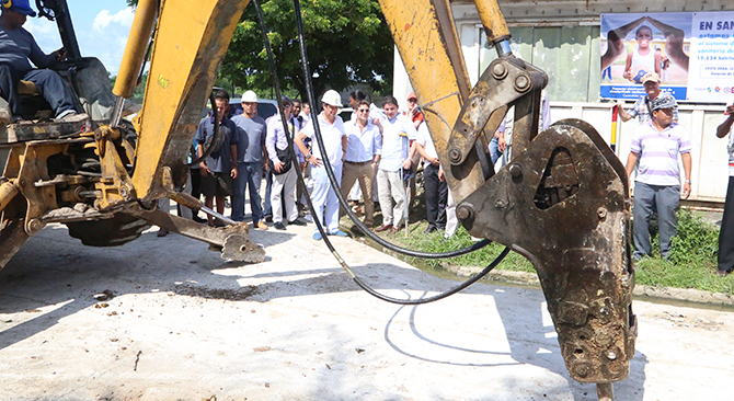 “40.000 mil isleños tendrán agua potable y saneamiento básico gracias a los proyectos que se ejecutan en San Andrés y Providencia”: Minvivienda