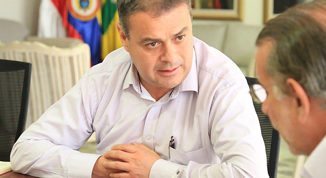 Viceministro (e) de Agua Potable y Saneamiento Basico participara manana en Andesco