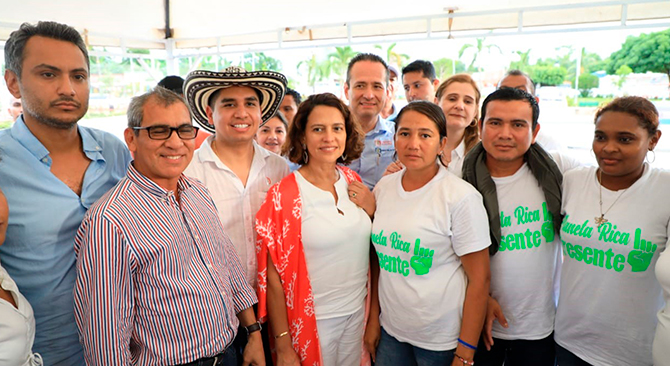 Llegan soluciones de vivienda y agua potable para familias de Cordoba