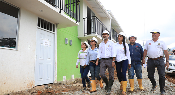 Minvivienda le cumple a Mocoa con la entrega de las primeras 100 viviendas y obras para el acueducto