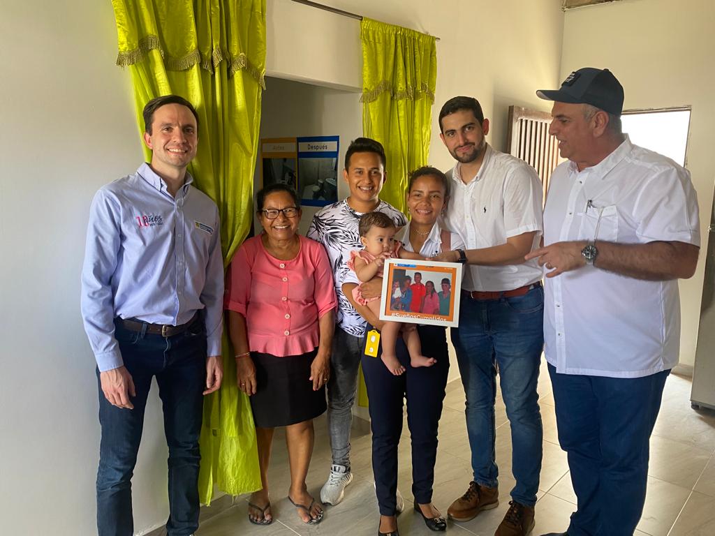 Familia beneficiada con mejoramiento de vivienda en Sincelejo. Foto: archivo Minvivienda (MVCT)