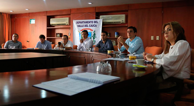 Minvivienda lidero mesa tecnica para evaluar avances en viviendas gratis de cinco departamentos