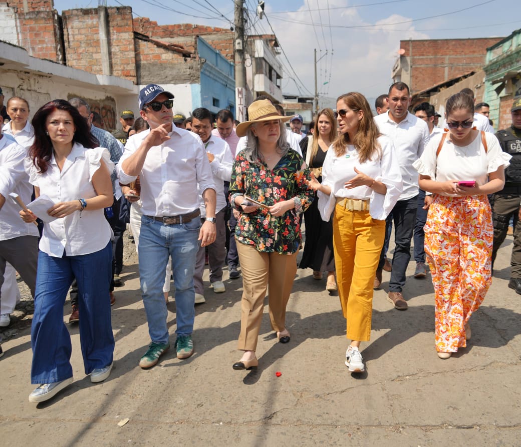 Ofrecer viviendas para las familias que más lo necesitan en los centros de las ciudades, es fundamental para el Gobierno del Cambio. Foto: Sharon Durán (archivo MVCT).