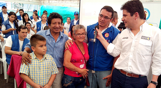 El Gobierno Nacional a través de Minvivienda llevó bienestar hoy a 232 familias de Dosquebradas, Risaralda, que ganaron una vivienda gratis