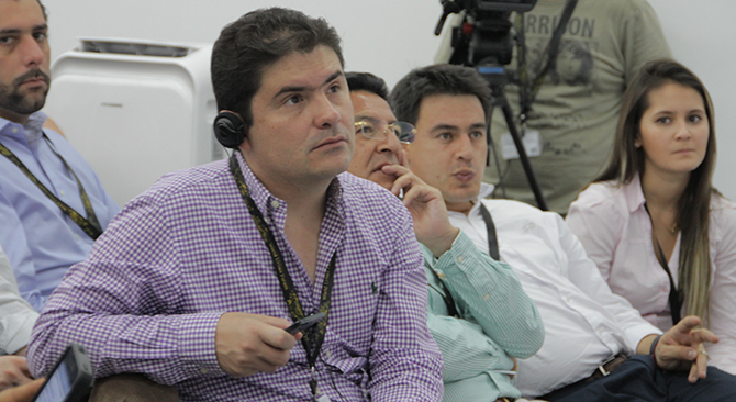El Ministro de Vivienda Luis Felipe Henao se reunirá mañana lunes con el Secretario de Vivienda de Estados Unidos y con Michael Bloomberg, ex alcalde de Nueva York, durante el Foro Urbano Mundial