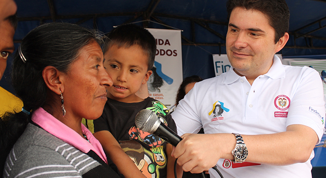 El próximo lunes 5 de mayo vence el plazo para que desplazados de 12 municipios del país se postulen en proyectos de viviendas gratis