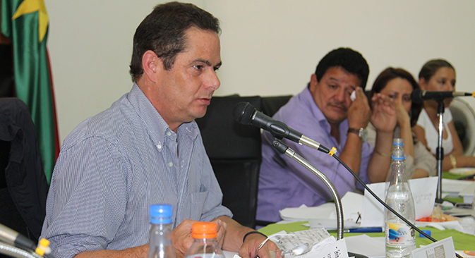 “El problema del acueducto de Yopal no es de plata, es de falta de estudios y diseños que debe entregar la Alcaldía”, Vargas Lleras