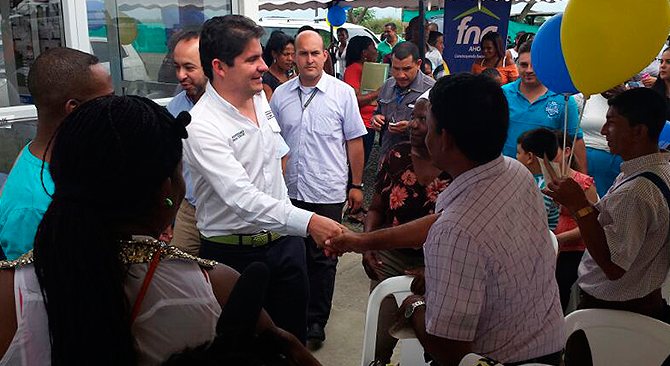 Ministro de Vivienda, Luis Felipe Henao Cardona, presentó hoy 2.148 soluciones de vivienda para el departamento del Cauca