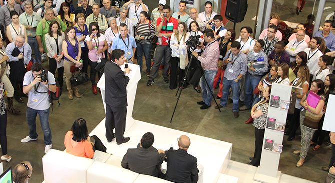 "Urbanización, migraciones, transporte masivo, cambio climático y planeación, temas a discutir en el Séptimo Foro Urbano Mundial que se celebra en Medellín": Minvivienda