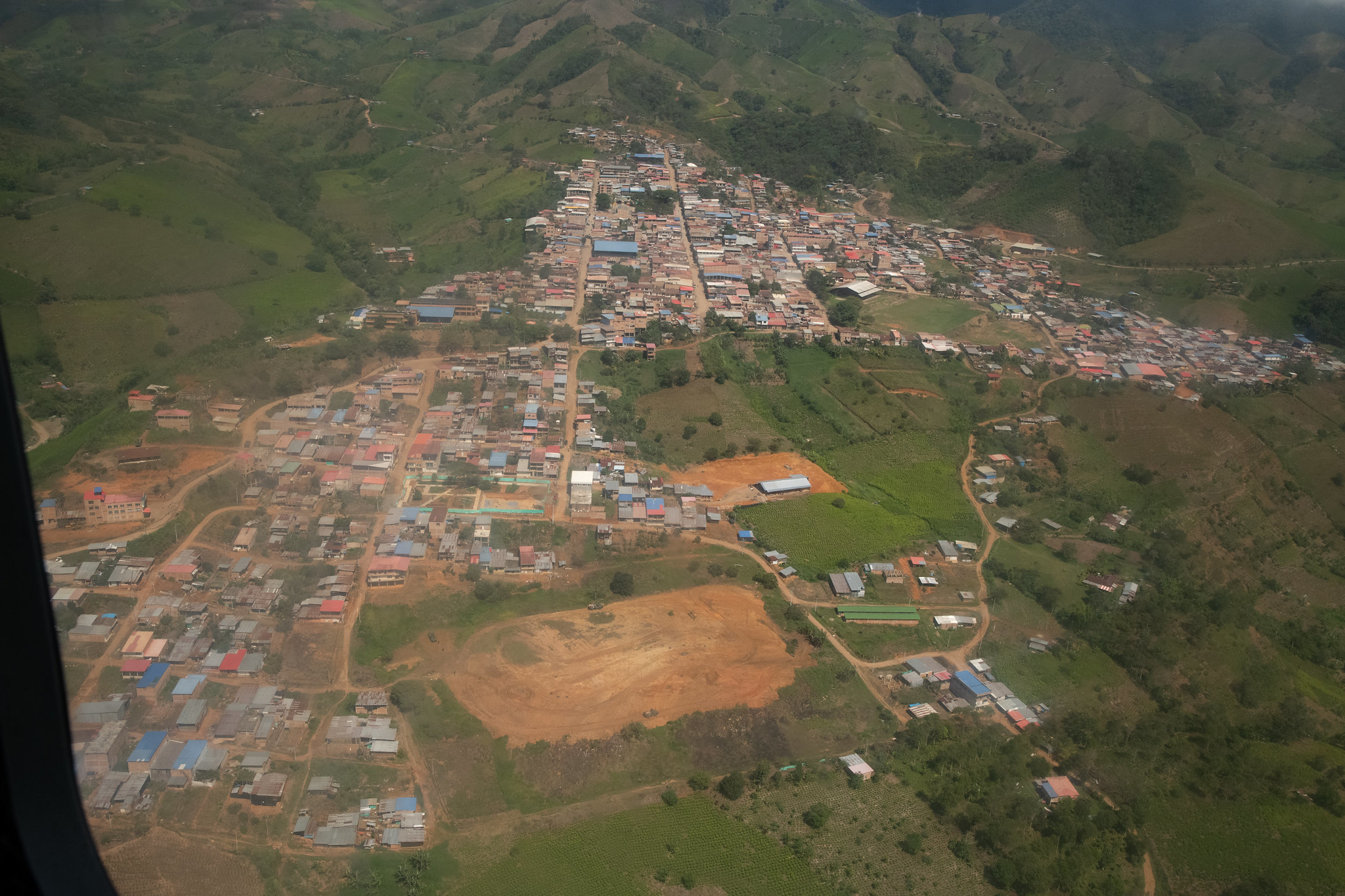 FOTOGRAFÍA TOMA AEREA MUNICIPIO DE ARGELIA, CAUCA