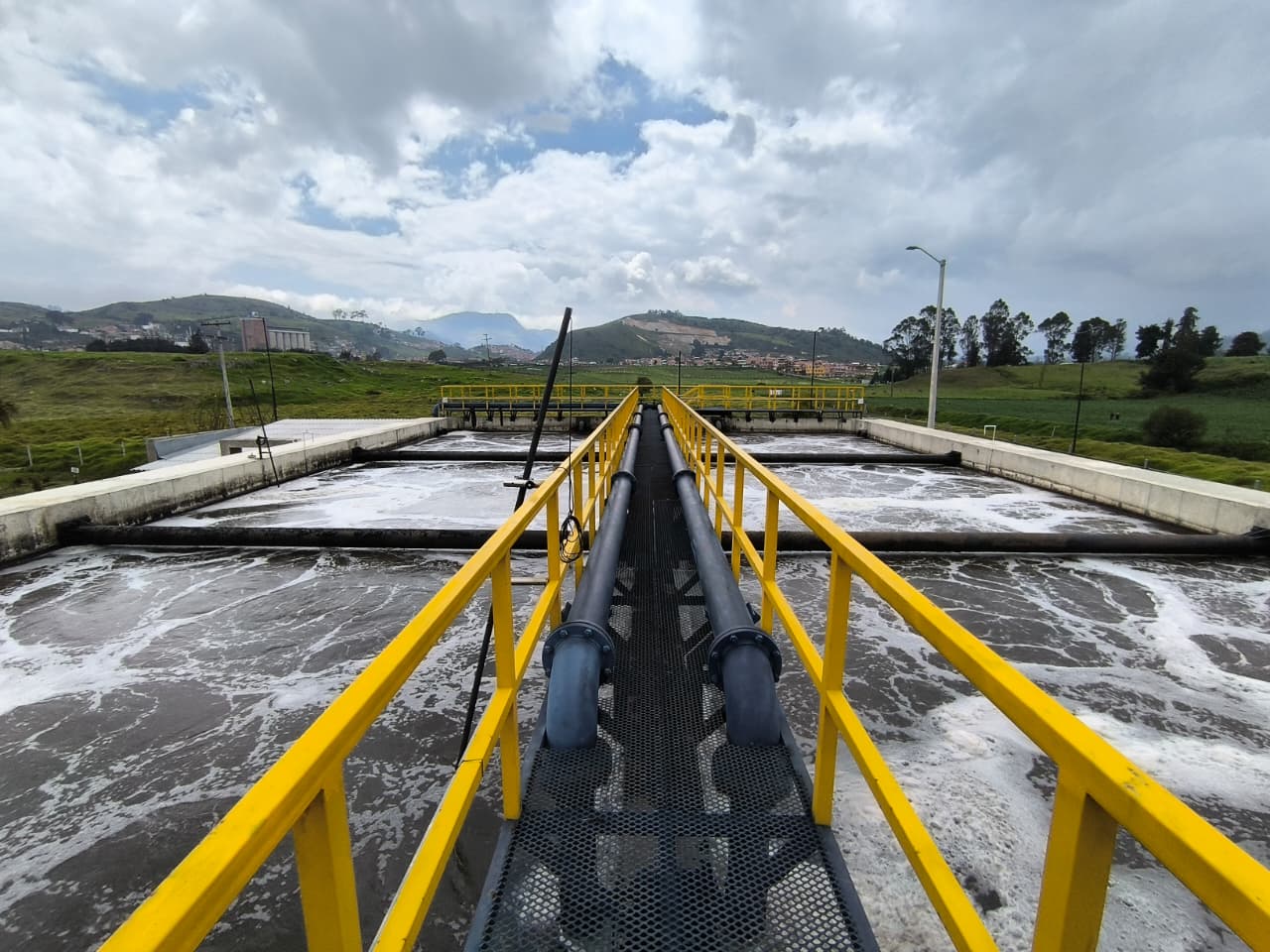 FOTOGRAFÍA COMUNICADO COMPES 01