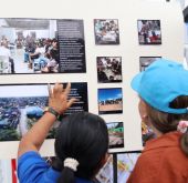 FOTOGRAFÍA MINISTRA DE VIVIENDA, CIUDAD Y TERRITORIO, HELGA MARÍA RIVAS ARDILA EN ENTREGA DE MEJORAS INTEGRALES EN LA COMUNA 1 DE TURBO, ANTIOQUIA.