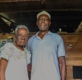 FOTOGRAFIA ENTREGA DE SUBSIDIO PARA MEJORAMIENTOS DE VIVIENDA EN TADO CHOCO 01