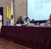 FOTOGRAFÍA MINISTRA DE VIVIENDA HELGA MARÍA RIVAS EN INTERVENCIÓN DURANTE EL FORO AGUA COMO BIEN COMÚN