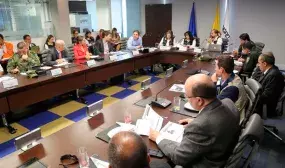 Minvivienda sigue recorriendo departamentos afectados por el fenomeno de El Nino manana llega al Valle del Cauca