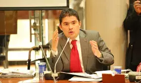 Nuevas inversiones por $111.500 millones para obras de agua y saneamiento básico para La Guajira anunció Minvivienda hoy en el Congreso