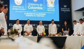FOTOGRAFIA GOBIERNO ACELERA INVERSIONES EN VIVIENDA Y AGUA EN BOLIVAR 01