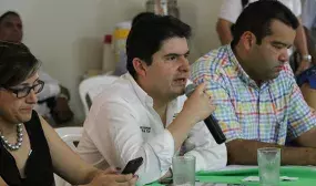 Nuevos acuerdos sobre inversiones para agua potable hizo hoy Minvivienda con la comunidad de Riohacha