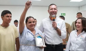 FOTOGRAFIA COMUNICADO GOBIERNO LLEGA A ARAUCA 01
