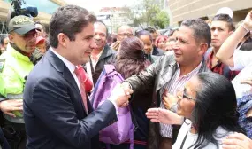 En el primer dia de la Feria Vuelve La Vivienda a Bogota miles de personas buscan casa propia En el primer dia de la Feria Vuelve La Vivienda a Bogota miles de personas buscan casa propia